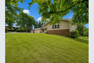 2398 122nd Avenue NE, Spicer, MN 56288 - Photo 2