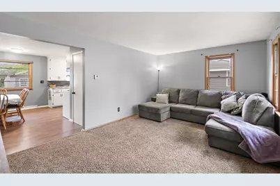 550 W 4th Street, Rush City, MN 55069 - Photo 4