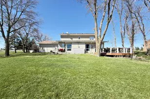 2859 19th Ave SW, Willmar, MN 56201 - Photo 8
