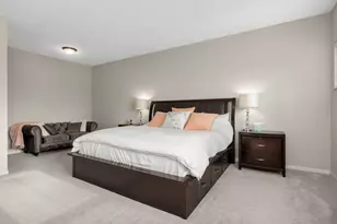 17710 Valley Cove Ct, Wayzata, MN 55391 - Photo 16