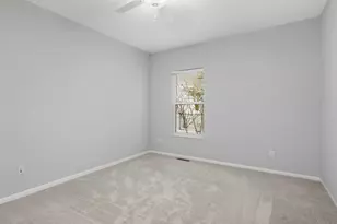 17710 Valley Cove Ct, Wayzata, MN 55391 - Photo 20