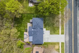 4916 Overlook Dr, Bloomington, MN 55437 - Photo 44