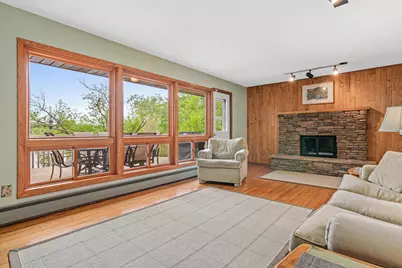 8081 Carmen Avenue, Inver Grove Heights, MN 55076 - Photo 4