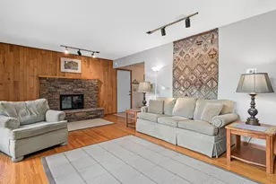 8081 Carmen Ave, Inver Grove Heights, MN 55076 - Photo 6