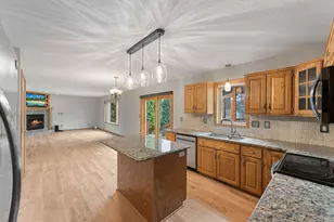 12366 Buckthorn Tr, Rogers, MN 55374 - Photo 6