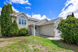 7606 Behm Ln, Lino Lakes, MN 55014 - Photo 6