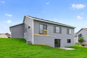 1693 Cherry St E, Mazeppa, MN 55956 - Photo 38