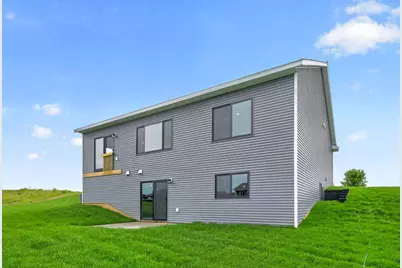 1693 Cherry Street E, Mazeppa, MN 55956 - Photo 36