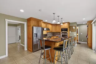 5525 Wedgewood Dr, Excelsior, MN 55331 - Photo 16