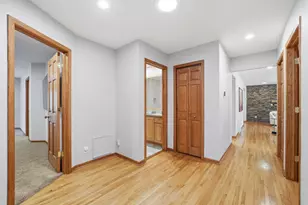 6655 Tanager Ln, Eden Prairie, MN 55346 - Photo 32