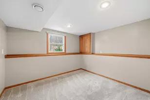 6655 Tanager Ln, Eden Prairie, MN 55346 - Photo 40