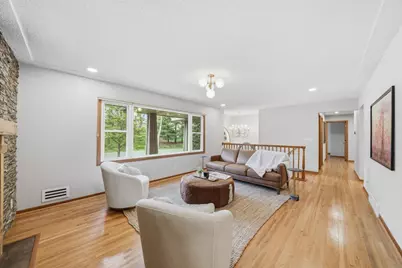 6655 Tanager Lane, Eden Prairie, MN 55346 - Photo 12