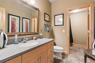 23171 Woodland Ridge Dr, Lakeville, MN 55044 - Photo 50