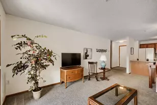 2231 Penn Pl, North Saint Paul, MN 55109 - Photo 6