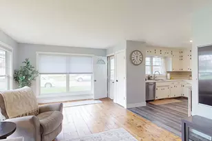 403 3rd Ave SE, Pine Island, MN 55963 - Photo 2