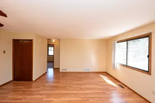 7552 15th Street Ln N, Oakdale, MN 55128 - Photo 34