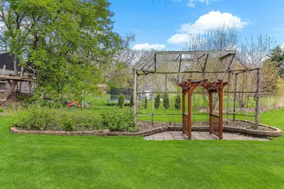 2654 Brand Avenue E, Maplewood, MN 55119 - Photo 50