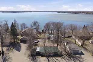 1250 E Shore Dr, Detroit Lakes, MN 56501 - Photo 32