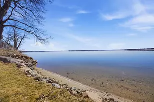 1250 E Shore Dr, Detroit Lakes, MN 56501 - Photo 28