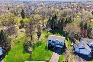 2566 Brittany Ln, Woodbury, MN 55125 - Photo 34