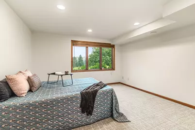 2608 E Princeton Avenue, Eau Claire, WI 54703 - Photo 32