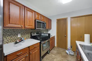 15918 Fjord Ave, Apple Valley, MN 55124 - Photo 10