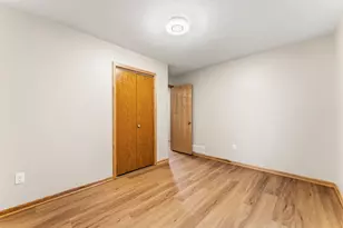 951 W Village Circle SE, Rochester, MN 55904 - Photo 16