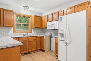 951 W Village Circle SE, Rochester, MN 55904 - Photo 22