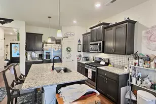 501 Vly Dr W, Annandale, MN 55302 - Photo 2
