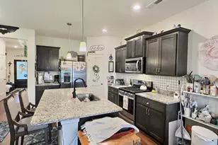 501 Vly Dr W, Annandale, MN 55302 - Photo 2