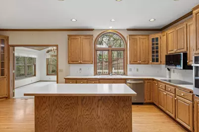 1004 Walden Court, Burnsville, MN 55337 - Photo 16