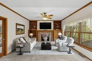1004 Walden Ct, Burnsville, MN 55337 - Photo 2