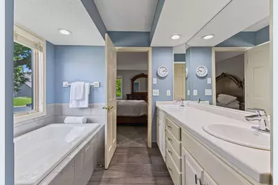 8048 Ranchview Lane N, Maple Grove, MN 55311 - Photo 28
