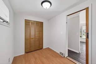 806 Monroe St N, Hudson, WI 54016 - Photo 12
