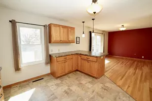 1001 16th St SW, Willmar, MN 56201 - Photo 16