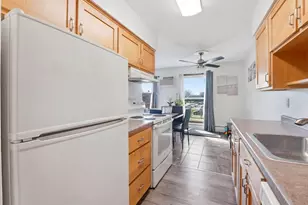 819 11th Ave S, Hopkins, MN 55343 - Photo 6
