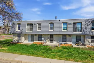 819 11th Ave S, Hopkins, MN 55343 - Photo 22