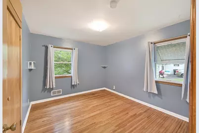 1283 Burke Avenue E, Maplewood, MN 55109 - Photo 16