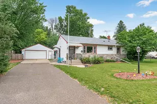 1283 Burke Ave E, Maplewood, MN 55109 - Photo 1