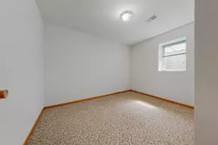 949 Rice St, Faribault, MN 55021 - Photo 36