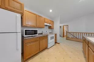 949 Rice St, Faribault, MN 55021 - Photo 16