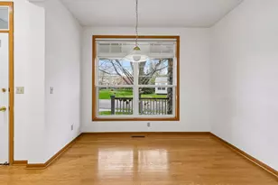15156 Dundee Ave, Apple Valley, MN 55124 - Photo 8