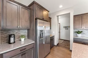 17917 Equinox Ave, Lakeville, MN 55044 - Photo 10
