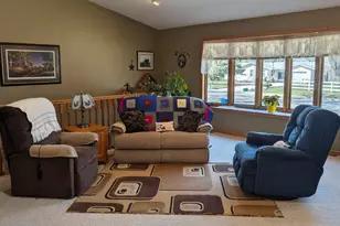 1636 N 4th St, Montevideo, MN 56265 - Photo 4
