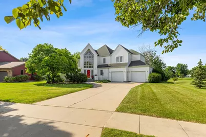 2878 Lilac Lane N, Fargo, ND 58102 - Photo 4