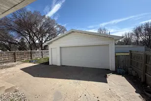 1644 8th Ave S, Fargo,  58103 - Photo 2