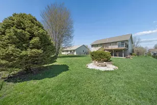 113 Torrey Pines Dr, Mankato, MN 56001 - Photo 36