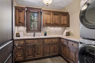 358 Ferndale Rd S, Wayzata, MN 55391 - Photo 52
