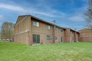 987 11th Ave SW, Forest Lake, MN 55025 - Photo 1