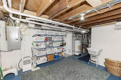 433 Elmwood Avenue S, Fargo,  58103 - Photo 38